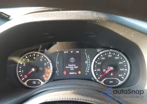 2018 Jeep Renegade Sport 4X4 z USA, uszkodzony, nr VIN ZACCJBAB8JPJ21647